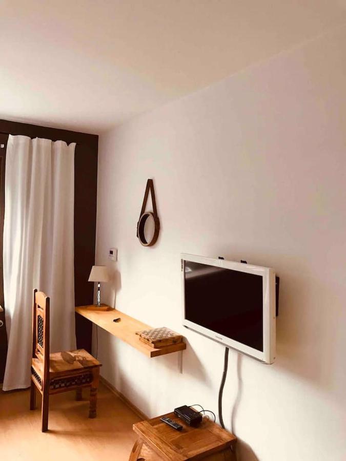 Schoene Grosse Wohnung 2 Schlafzimmer Bis 6 Pax Naehe Stadion Signal Iduna Дортмунд Екстериор снимка